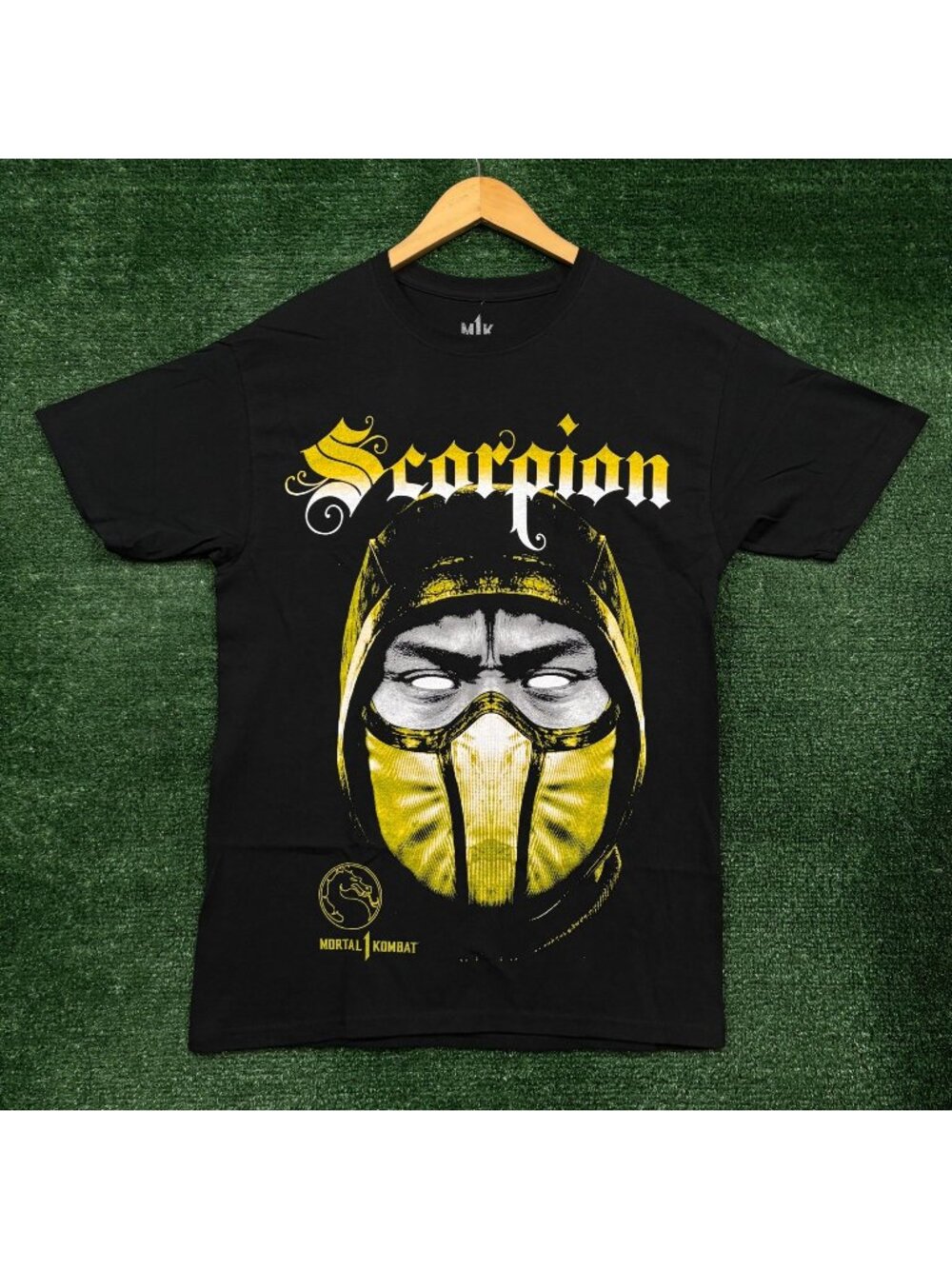 Mortal Kombat T-Shirt Size Medium